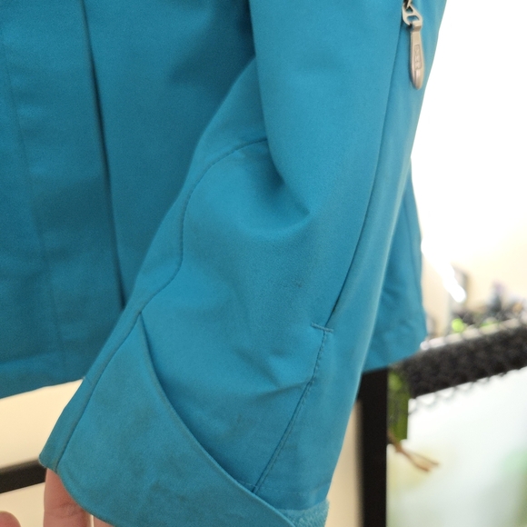 Marmot Women's Teal Ski Jacket - Picture 8 of 13